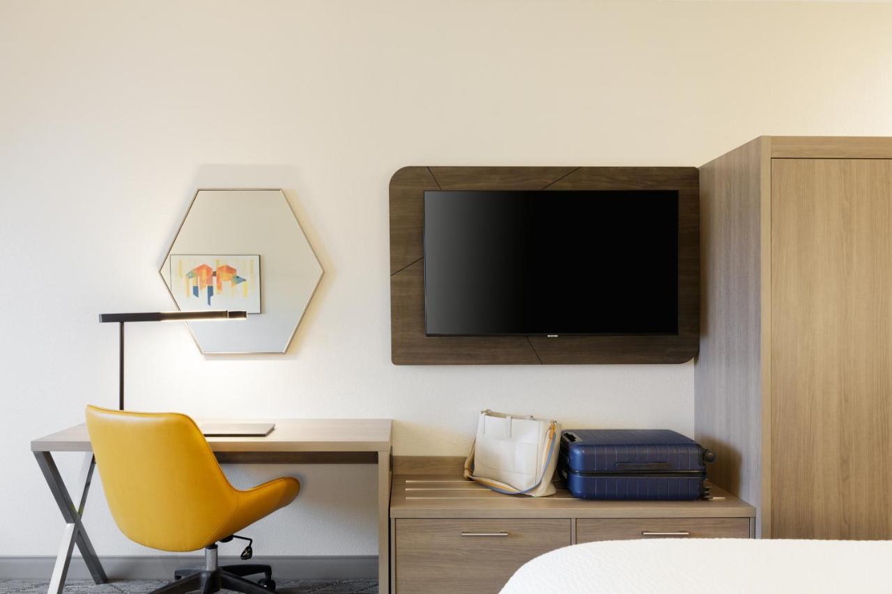 Hotel Express By Ihg 3*