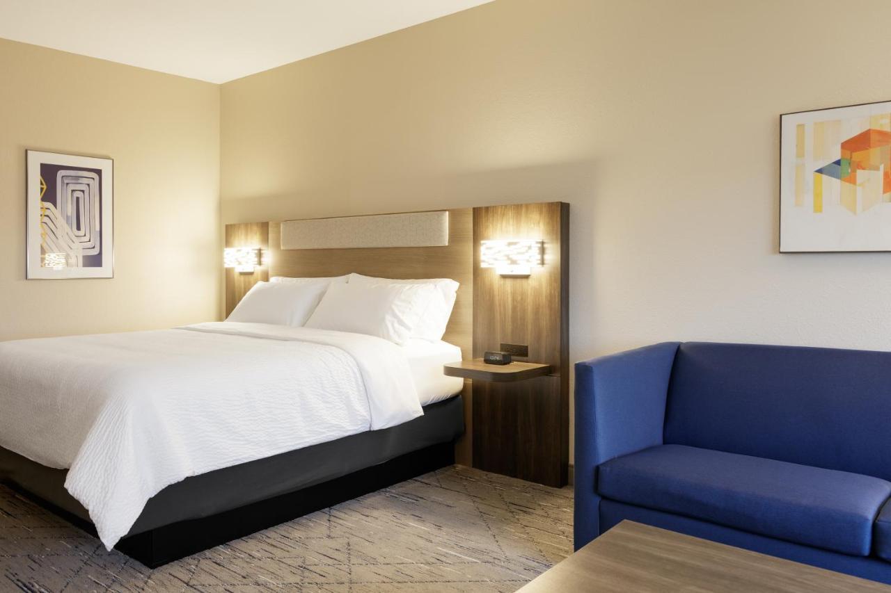 Express By Ihg Hotel Fremont