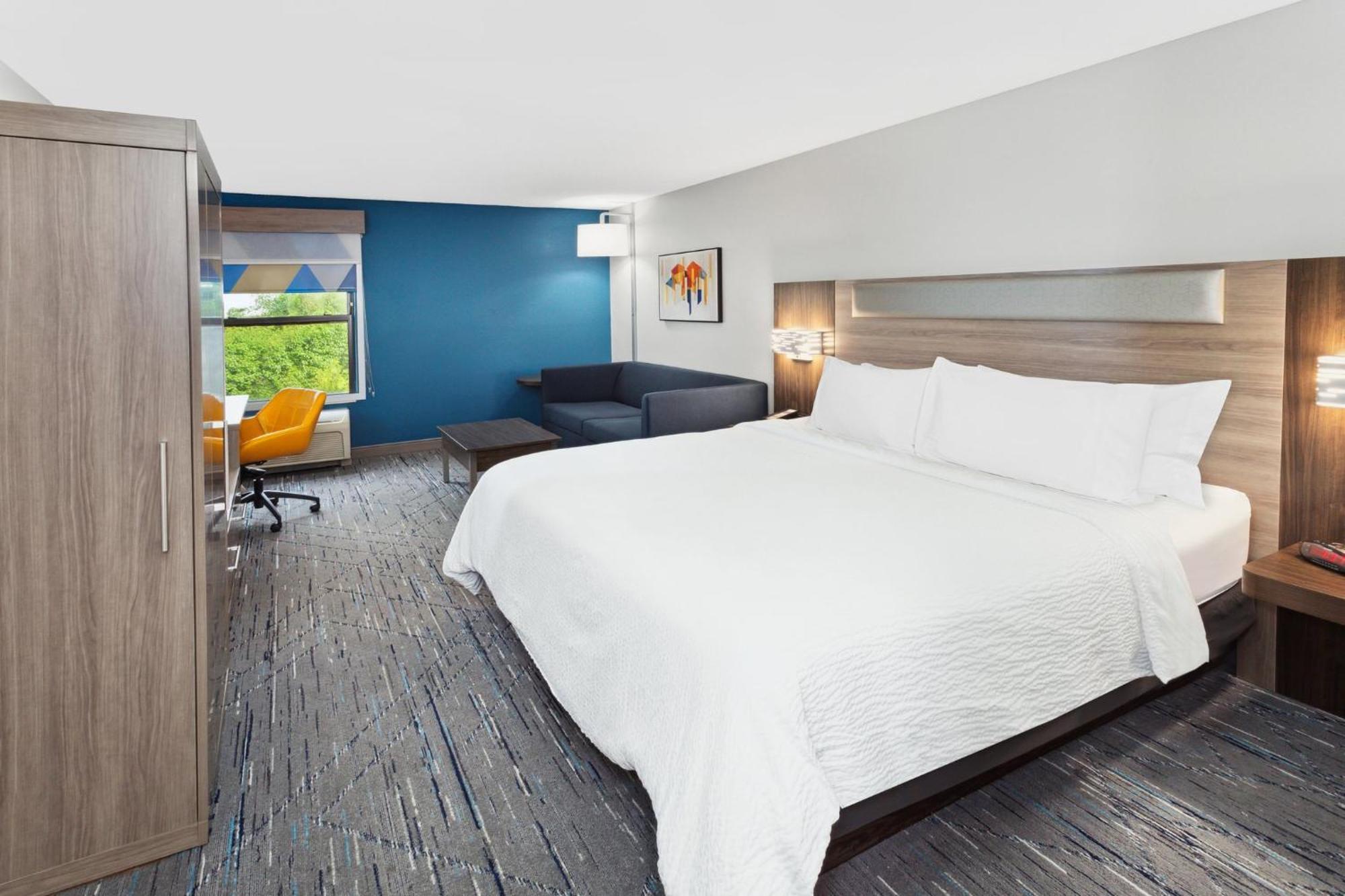 Express By Ihg 3*